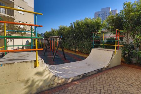 Apartamento para alugar com 57m², 3 quartos e 1 vagaÁrea comum - Playground