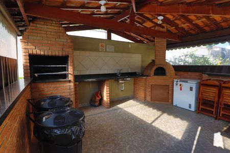Apartamento para alugar com 57m², 3 quartos e 1 vagaÁrea comum - Churrasqueira 2