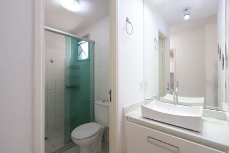 Apartamento para alugar com 57m², 3 quartos e 1 vaga Apartamento para alugar com 57m², 3 quartos e 1 vagaBanheiro