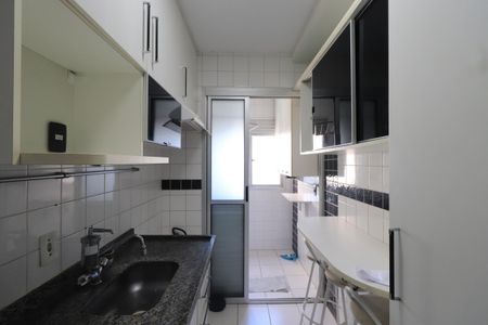 Apartamento para alugar com 57m², 3 quartos e 1 vaga Apartamento para alugar com 57m², 3 quartos e 1 vagaCozinha