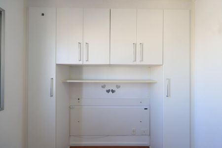 Apartamento para alugar com 57m², 3 quartos e 1 vaga Apartamento para alugar com 57m², 3 quartos e 1 vagaQuarto 2