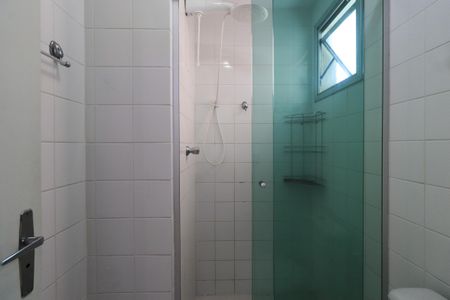 Apartamento para alugar com 57m², 3 quartos e 1 vaga Apartamento para alugar com 57m², 3 quartos e 1 vagaBanheiro