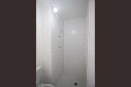 Banheiro de apartamento à venda com 1 quarto, 24m² em Vila Nova Conceição, São Paulo
