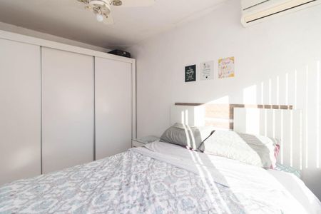 Quarto 2 de apartamento à venda com 3 quartos, 72m² em Cavalhada, Porto Alegre