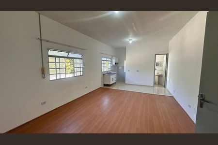Casa para alugar com 1 quarto, 30m² em Santo Amaro, São Paulo