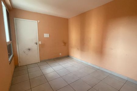 Sala de casa para alugar com 2 quartos, 45m² em Jardim Gramacho, Duque de Caxias