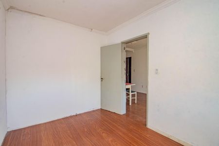 Quarto de apartamento à venda com 1 quarto, 45m² em Rubem Berta, Porto Alegre