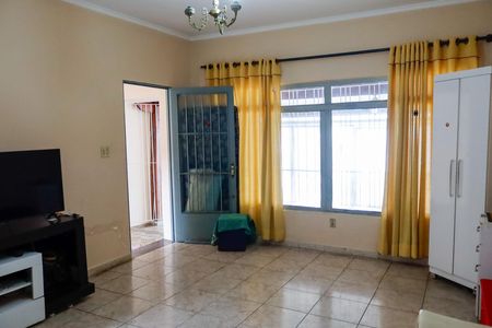 Casa à venda com 4 quartos, 172m² em Centro, Osasco