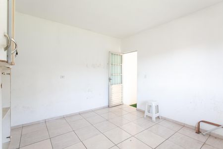 Cozinha/Área de serviço de casa para alugar com 1 quarto, 42m² em Jardim Indaia, São Paulo