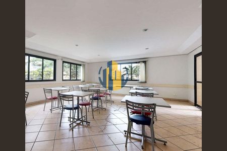 Apartamento à venda com 60m², 2 quartos e 1 vaga