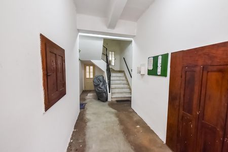 Hall de entrada de apartamento para alugar com 3 quartos, 93m² em Aclimação, São Paulo