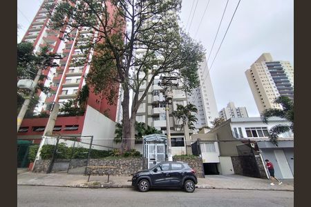Apartamento à venda com 50m², 2 quartos e 1 vaga Apartamento à venda com 50m², 2 quartos e 1 vagaFachada e portaria