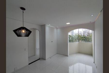 Sala  de apartamento à venda com 2 quartos, 50m² em Vila Gumercindo, São Paulo