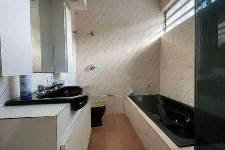 Casa à venda com 4 quartos, 188m² em Brooklin Novo, São Paulo