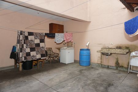 Casa para alugar com 127m², 3 quartos e 2 vagasQuintal