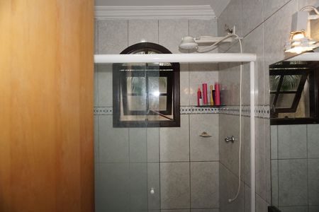 Casa para alugar com 127m², 3 quartos e 2 vagasBanheiro