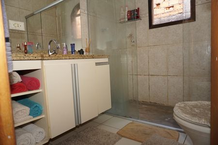 Casa para alugar com 127m², 3 quartos e 2 vagasBanheiro