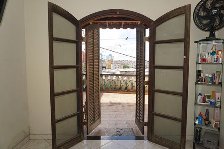 Casa para alugar com 127m², 3 quartos e 2 vagasVaranda