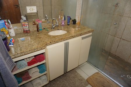 Casa para alugar com 127m², 3 quartos e 2 vagasBanheiro