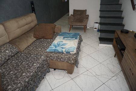 Sala de casa para alugar com 3 quartos, 127m² em Jardim Macedonia, Embu das Artes