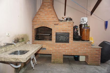 Casa para alugar com 127m², 3 quartos e 2 vagasChurrasqueira