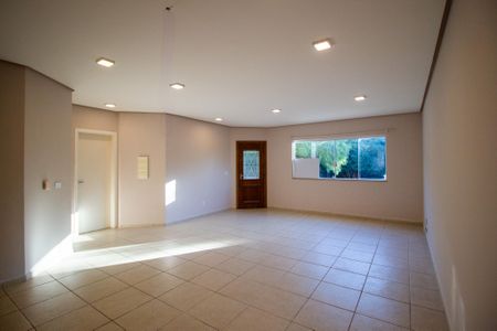 Casa de Condomínio para alugar com 4 quartos, 217m² em Chácaras Reunidas São Jorge, Sorocaba