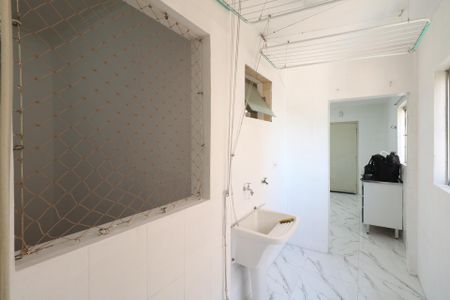 Área de Serviço de apartamento para alugar com 3 quartos, 110m² em Santa Maria, São Caetano do Sul