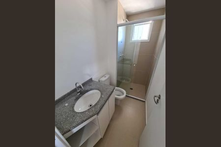 Banheiro de apartamento à venda com 3 quartos, 69m² em Brás, São Paulo