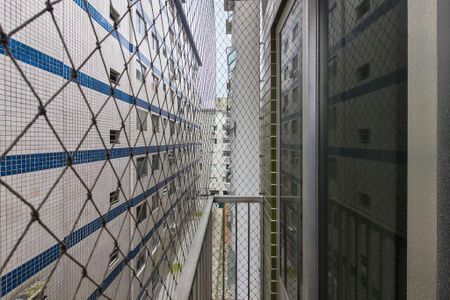 Apartamento para alugar com 70m², 2 quartos e 1 vaga Apartamento para alugar com 70m², 2 quartos e 1 vagaVaranda da sala