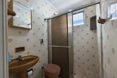 Apartamento para alugar com 70m², 2 quartos e 1 vaga Apartamento para alugar com 70m², 2 quartos e 1 vagaBanheiro social