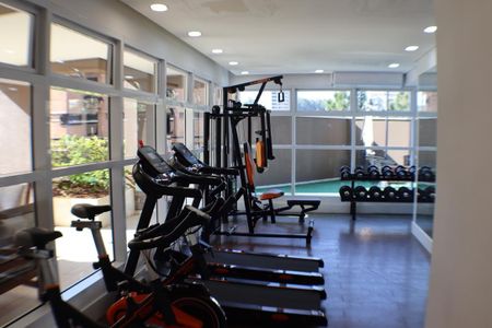 Área comum - Academia de apartamento para alugar com 2 quartos, 70m² em Empresarial 18 do Forte, Barueri