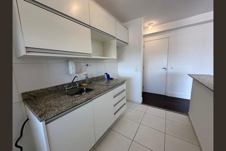 Apartamento para alugar com 70m², 2 quartos e 1 vagaCozinha