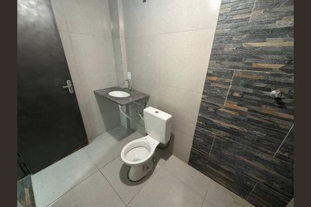 Apartamento à venda com 31m², 1 quarto e sem vaga Apartamento à venda com 31m², 1 quarto e sem vagaBanheiro da suíte
