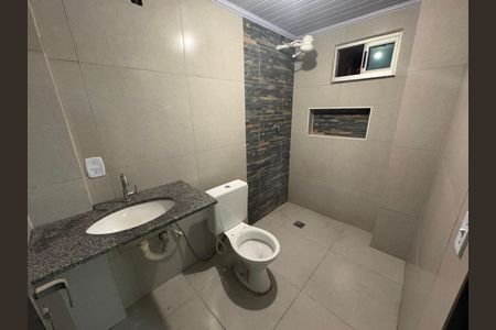 Banheiro da suíte  de apartamento à venda com 1 quarto, 31m² em Riacho Fundo, Brasília