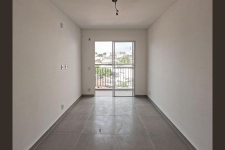 Apartamento para alugar com 2 quartos, 55m² em Jardim Santa Lucrecia, São Paulo