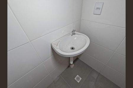 Apartamento para alugar com 2 quartos, 55m² em Jardim Santa Lucrecia, São Paulo