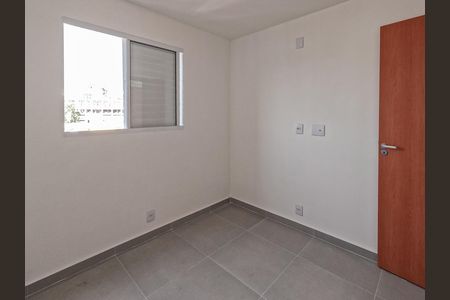 Apartamento para alugar com 2 quartos, 55m² em Jardim Santa Lucrecia, São Paulo