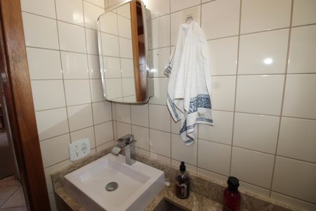 Apartamento à venda com 48m², 2 quartos e 1 vagaBanheiro