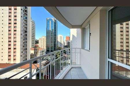 Varanda da sala de apartamento para alugar com 2 quartos, 51m² em Pinheiros, São Paulo