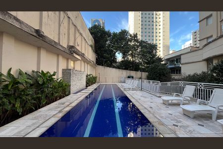 Piscina de apartamento para alugar com 2 quartos, 51m² em Pinheiros, São Paulo