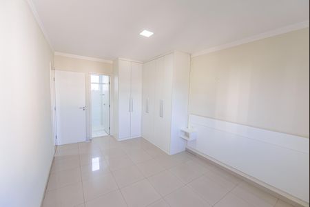 Apartamento para alugar com 120m², 2 quartos e sem vaga Apartamento para alugar com 120m², 2 quartos e sem vagaSuíte