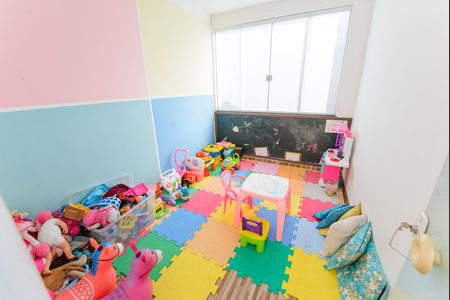 Apartamento para alugar com 120m², 2 quartos e sem vaga Apartamento para alugar com 120m², 2 quartos e sem vagaÁrea comum - Brinquedoteca