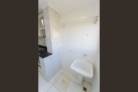 Área de Serviço de apartamento para alugar com 2 quartos, 120m² em Parque Sao Luis, Taubaté