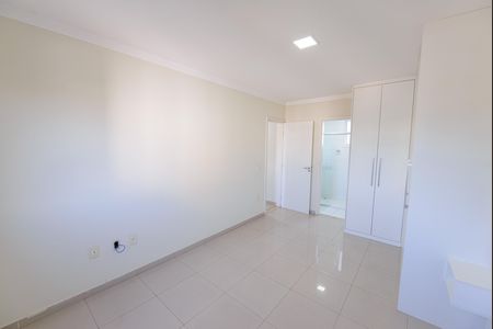 Apartamento para alugar com 120m², 2 quartos e sem vaga Apartamento para alugar com 120m², 2 quartos e sem vagaSuíte