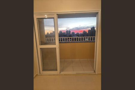 Apartamento para alugar com 51m², 2 quartos e 2 vagas Apartamento para alugar com 51m², 2 quartos e 2 vagasVaranda