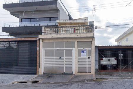 Fachada de casa para alugar com 1 quarto, 50m² em Vila Pereira Barreto, São Paulo