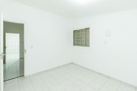 Quarto 1 de casa para alugar com 1 quarto, 50m² em Vila Pereira Barreto, São Paulo