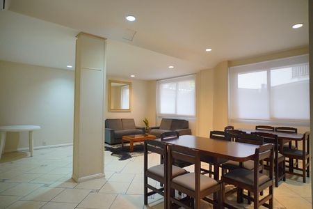 Apartamento para alugar com 42m², 1 quarto e sem vaga Apartamento para alugar com 42m², 1 quarto e sem vagaÁrea comum - Salão de festas