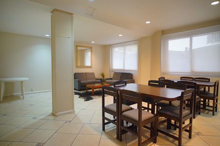 Apartamento para alugar com 42m², 1 quarto e sem vaga Apartamento para alugar com 42m², 1 quarto e sem vagaÁrea comum - Salão de festas