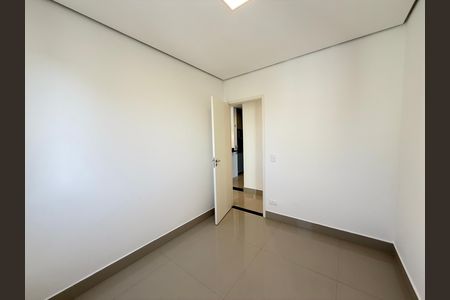 Apartamento à venda com 138m², 3 quartos e 2 vagas Apartamento à venda com 138m², 3 quartos e 2 vagasQuarto 2